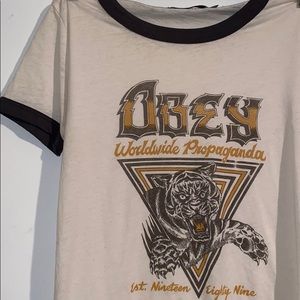 OBEY T SHIRT
